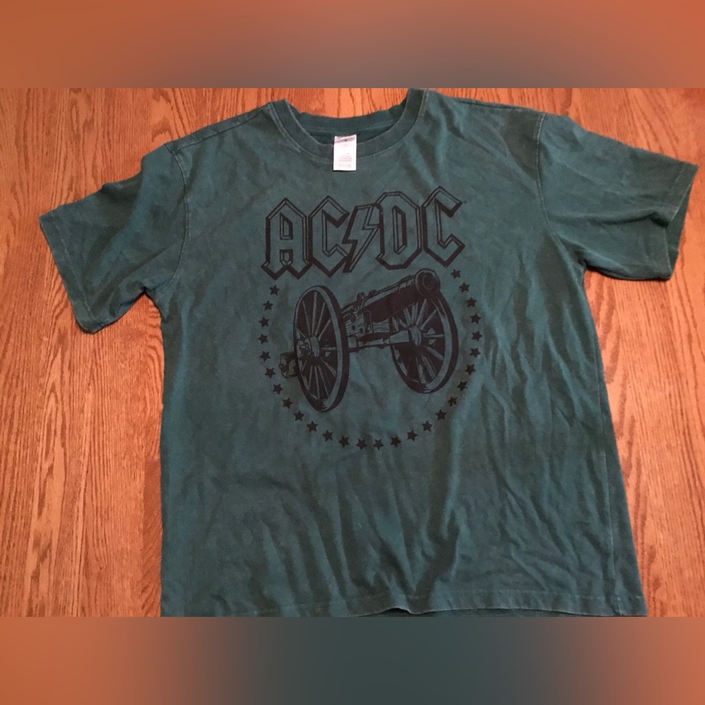 Men’s AC/DC Green Cannon Tee, Medium